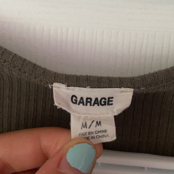 garage cropped button-up long sleeve - Picture 3 of 3